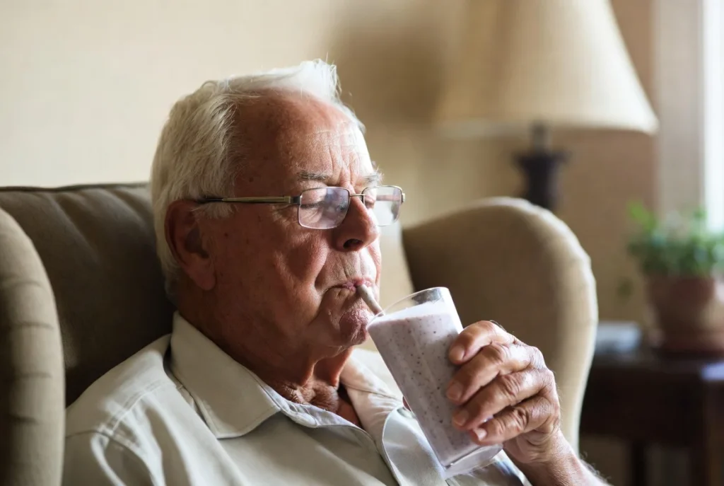 Healthy smoothies for seniors with chewing problems, Green Smoothies for Sensitive Digestion, natural energy boost smoothies no caffeine